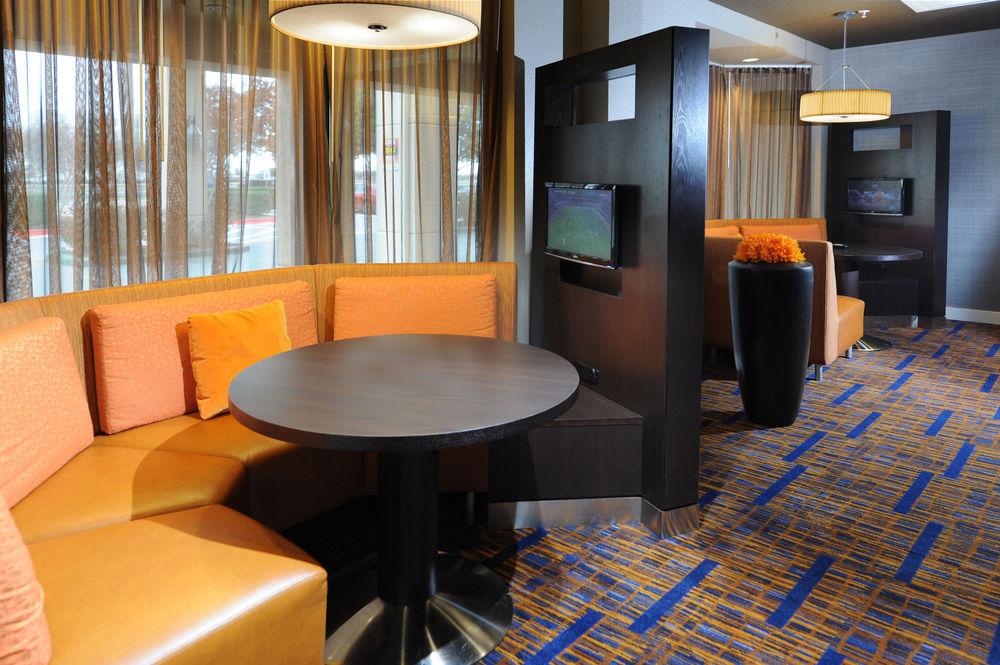 Courtyard By Marriott Dallas Plano In Legacy Park Buitenkant foto
