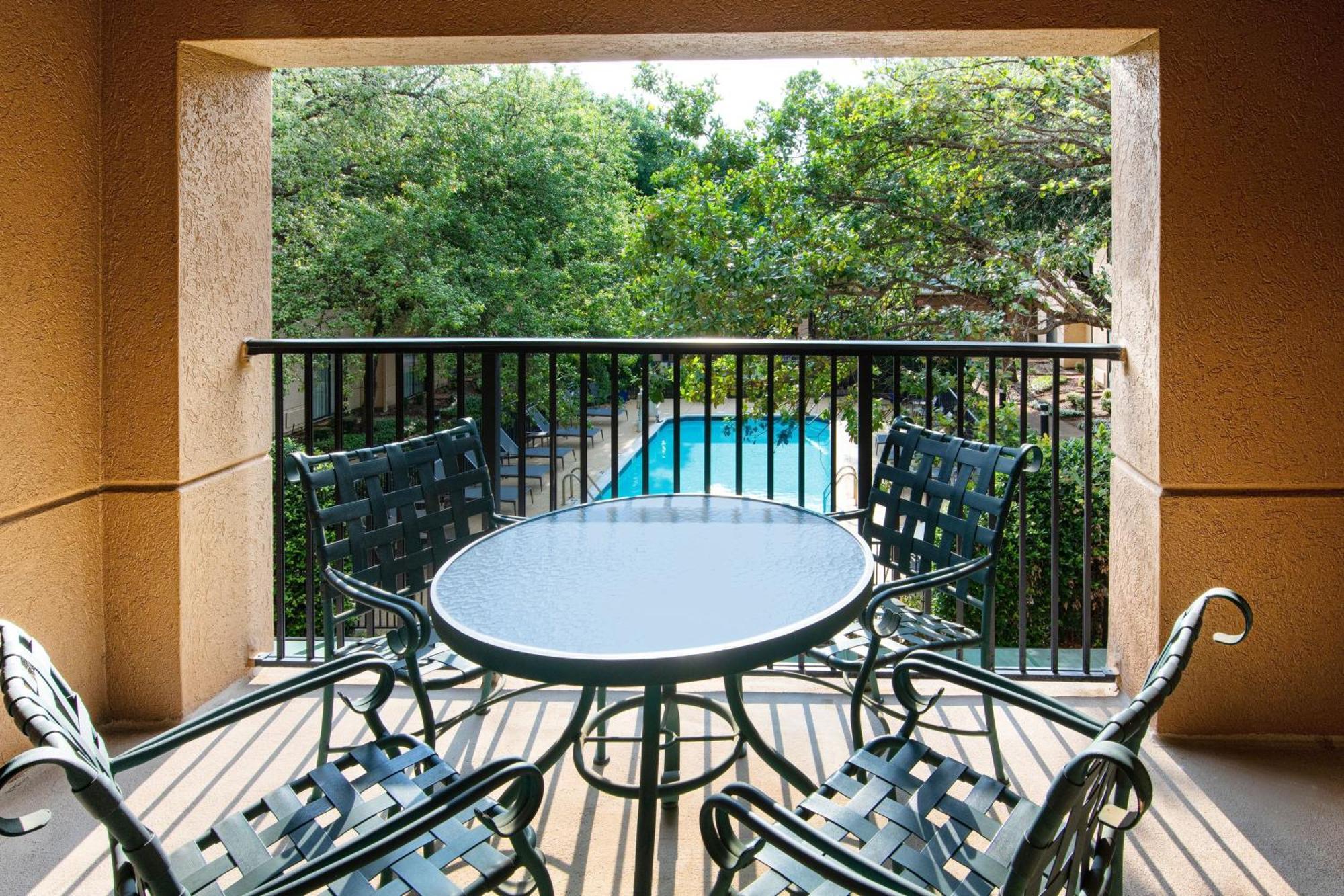 Courtyard By Marriott Dallas Plano In Legacy Park Buitenkant foto