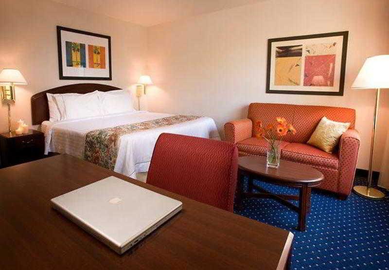 Courtyard By Marriott Dallas Plano In Legacy Park Kamer foto
